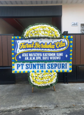 Papan Bunga Duka di Bumi Harapan