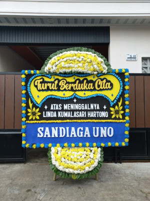 Papan Bunga Duka di Bumi Harapan